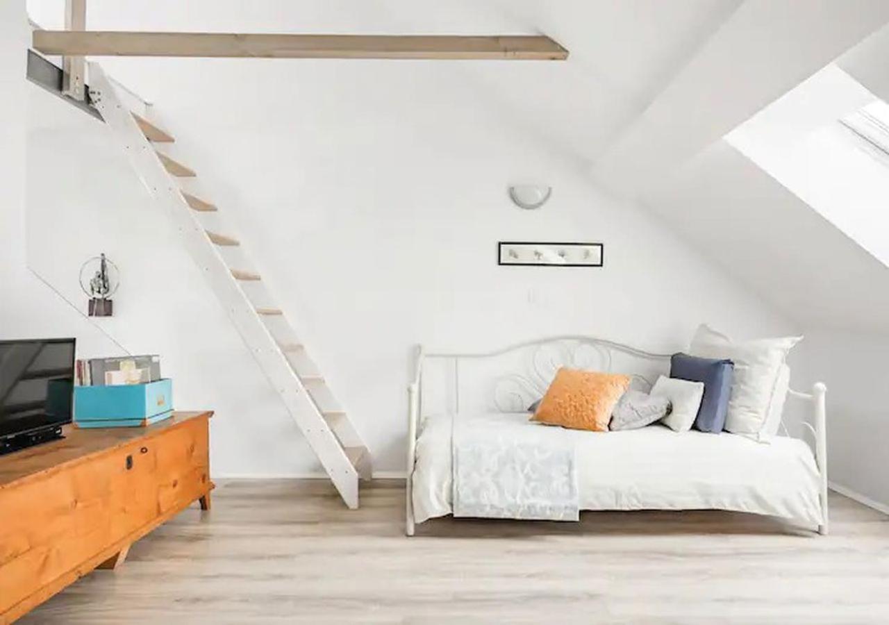 Blissful Loft Tivoli Apartment Ljubljana Luaran gambar